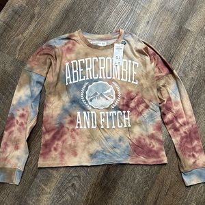 Girls A&F long Sleeve